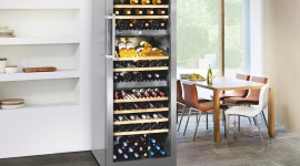 “Kitchen Innovation 2014”: Liebherr sięga po złoto BIZNES, Konsument - Marka Liebherr zdobyła popularną i prestiżową nagrodę publiczności "Ulubiona Marka - Złota Nagroda - Wybór Konsumentów 2014". Nagroda trafia do firm i marek, których produkty w latach 2012 - 2014 trzykrotnie otrzymały tytuł "Kuchenna Innowacja Roku".