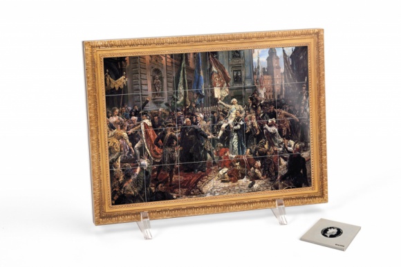 Konstytucja 3 Maja wybita w kilogramie srebra BIZNES, Kultura - Jedno z największych dzieł Jana Matejki - Konstytucja 3 Maja 1791 roku – zostało przeniesione na komplet 24 srebrnych monet wykonanych z kilograma czystego kruszcu. Jednak tylko nieliczni kolekcjonerzy będą mogli powiększyć swoje zbiory o ten zestaw.