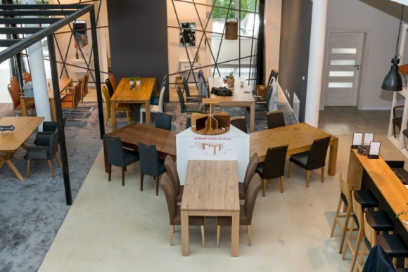 Nowy salon firmowy mebli Klose w Rumi
