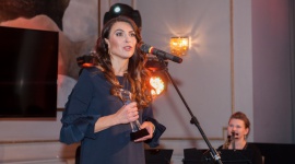 Olga Kozierowska w gronie Inspiratorów Biznesu 2017! BIZNES, Kultura - Współzałożycielka Fundacji Sukcesu Pisanego Szminką – Olga Kozierowska, od wielu lat prowadząca działania wspierające kobiety w realizacji ich potencjału, znalazła się gronie nagrodzonych prestiżowym wyróżnieniem „Inspiratorzy Biznesu” 2017.