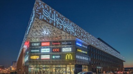 Sklepy rosną w Sukcesji BIZNES, Konsument - W grudniu dwóch najemców Centrum Handlowo-Rozrywkowego Sukcesja, Esotiq i Świat Zabawek, otrzymało nowe lokale.