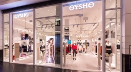 Niemal dwa razy większe Oysho w Magnolia Park BIZNES, Konsument - Grupa Inditex niemal dwukrotnie powiększyła sklep Oysho w Magnolia Park we Wrocławiu. Lokal w nowej odsłonie liczy blisko 320 mkw. To kolejna zmiana w ofercie największej galerii handlowej na Dolnym Śląsku.