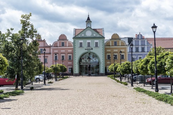 Klienci Designer Outlet Warszawa wydają na zakupy więcej niż przed rokiem