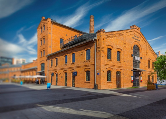 We wtorek 5 maja Muzeum Polskiej Wódki ponownie zostanie otwarte BIZNES, Kultura - We wtorek 5 maja, zgodnie z decyzją Rządowego Zespołu Zarządzania Kryzysowego o stopniowym wznawianiu działalności niektórych instytucji kultury, Muzeum Polskiej Wódki ponownie otworzy swoje wnętrza dla zwiedzających, w formule zgodnej z obowiązującymi wytycznymi GIS.