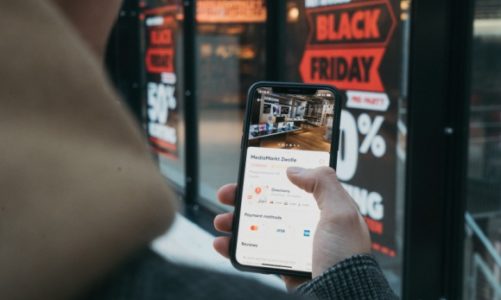Black Friday – czas łowców okazji, ale też oszustów wyłudzających dane osobowe